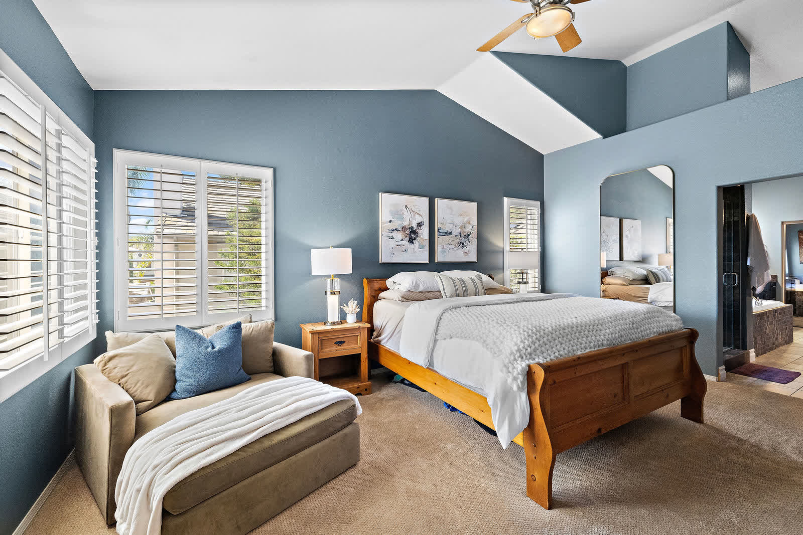 Additional upstairs bedroom at 5 Lyon Ridge, Aliso Viejo