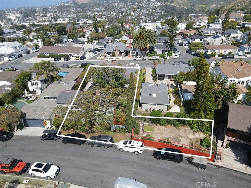 Aerial view with the parcel outlined in the Village of Laguna Beach at 499 Legion, Laguna Beach Aerial view with the parcel outlined in the Village of Laguna Beach at 499 Legion, Laguna Beach