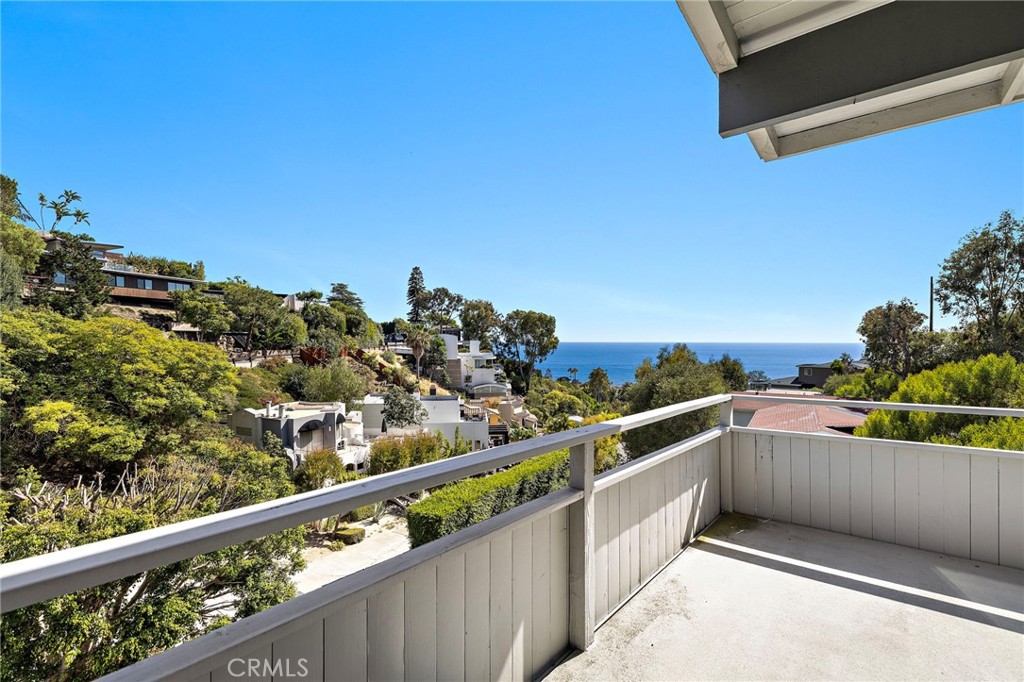 Deck view toward the ocean at 888 Summit Drive, Laguna Beach